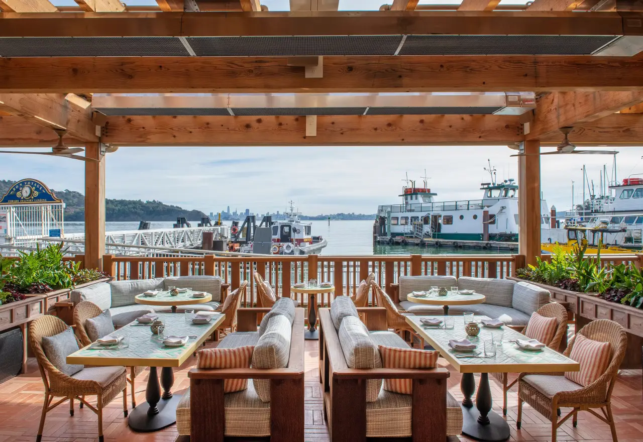 The patio over the water, with the Tiburon ferries alongside